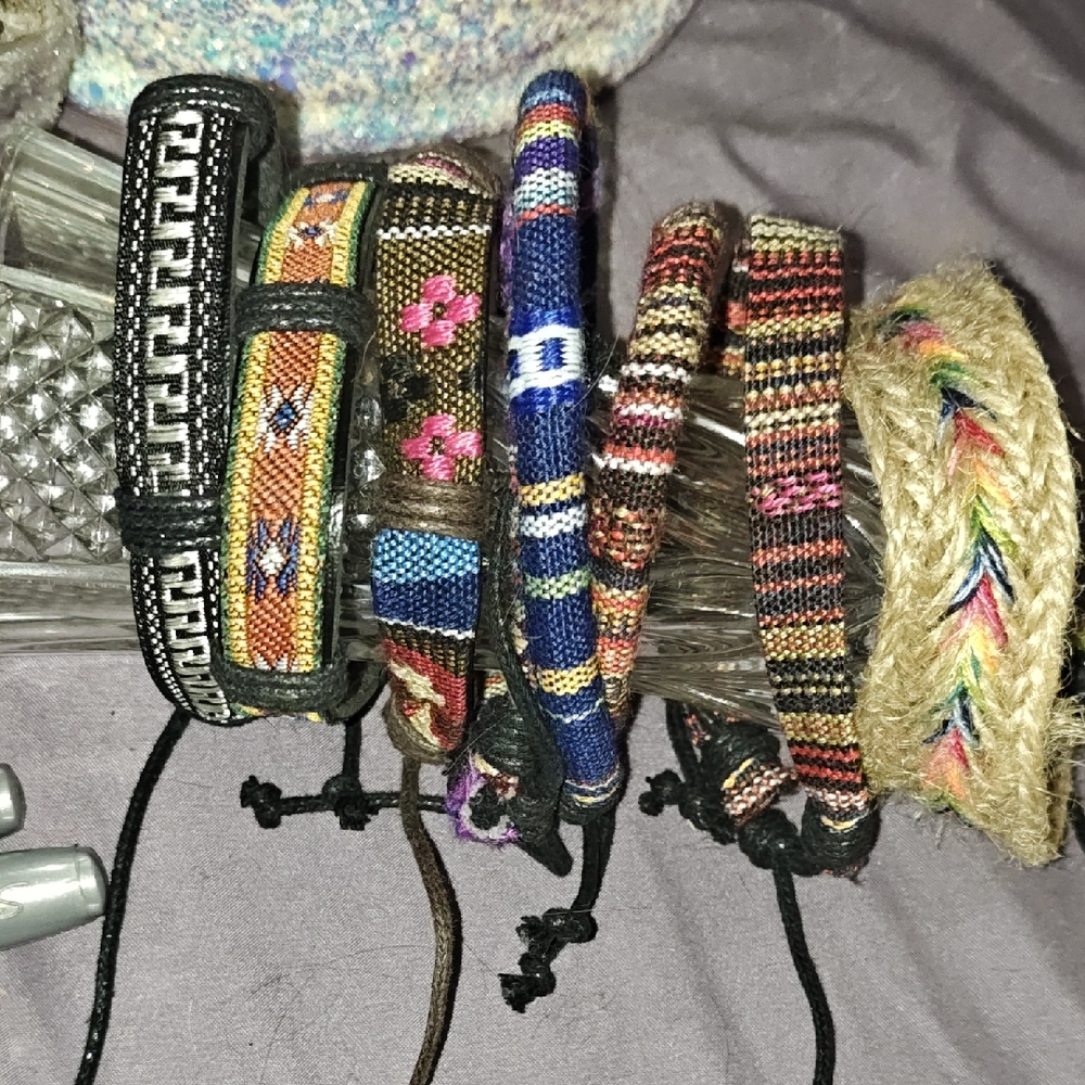 8 Colorful Parevean Bracelets